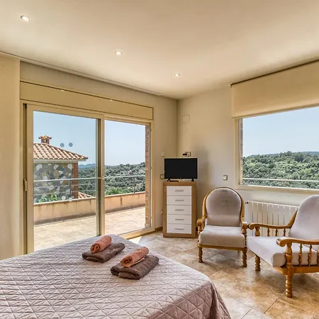 Olive * Λορέτ Ντε Μαρ